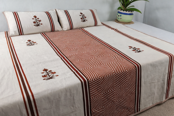 Bedsheet red